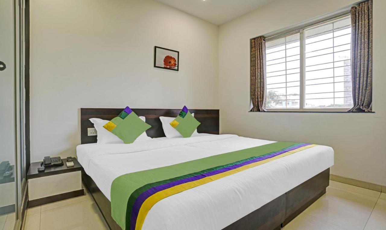 Treebo Excellent Homes, Nashik Luaran gambar